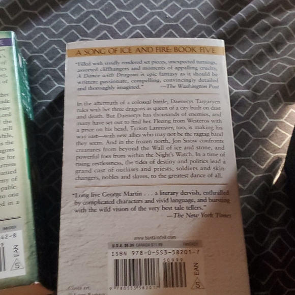 Game of Thrones paperback Books - Picture 7 of 7